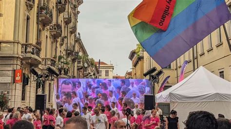 invontri gay milano|Milan Gay Map 2025